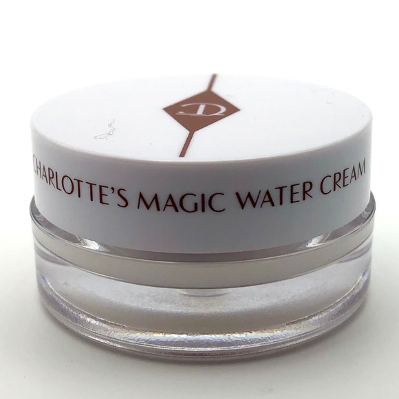 Charlotte Tilbury Magic Water Cream Gel Moisturizer with Niacinamide NEW BOX - Picture 2 of 4